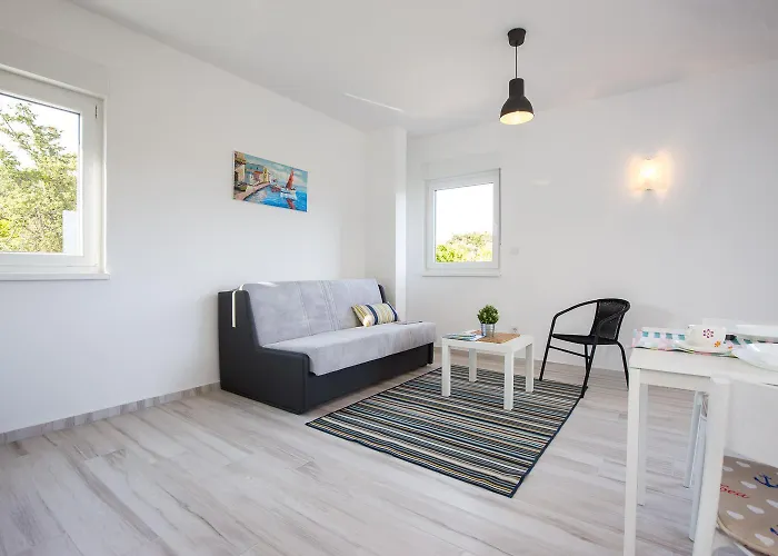 Apartment Stella Krk Town